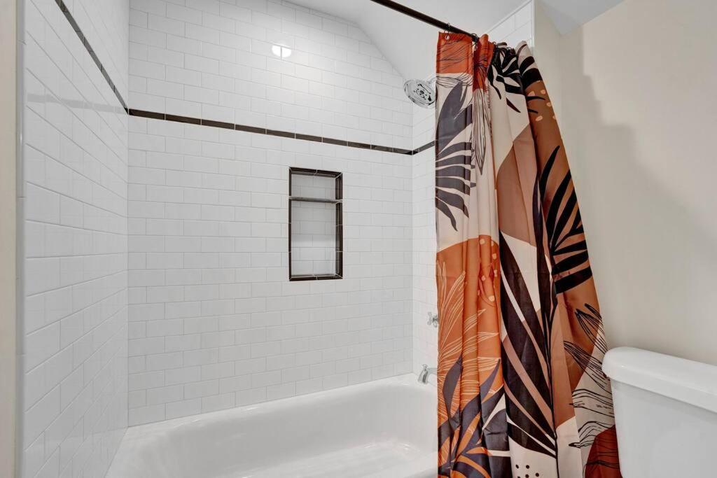 The Victorian - Elegant 3Br Home Near Overton 멤피스 외부 사진