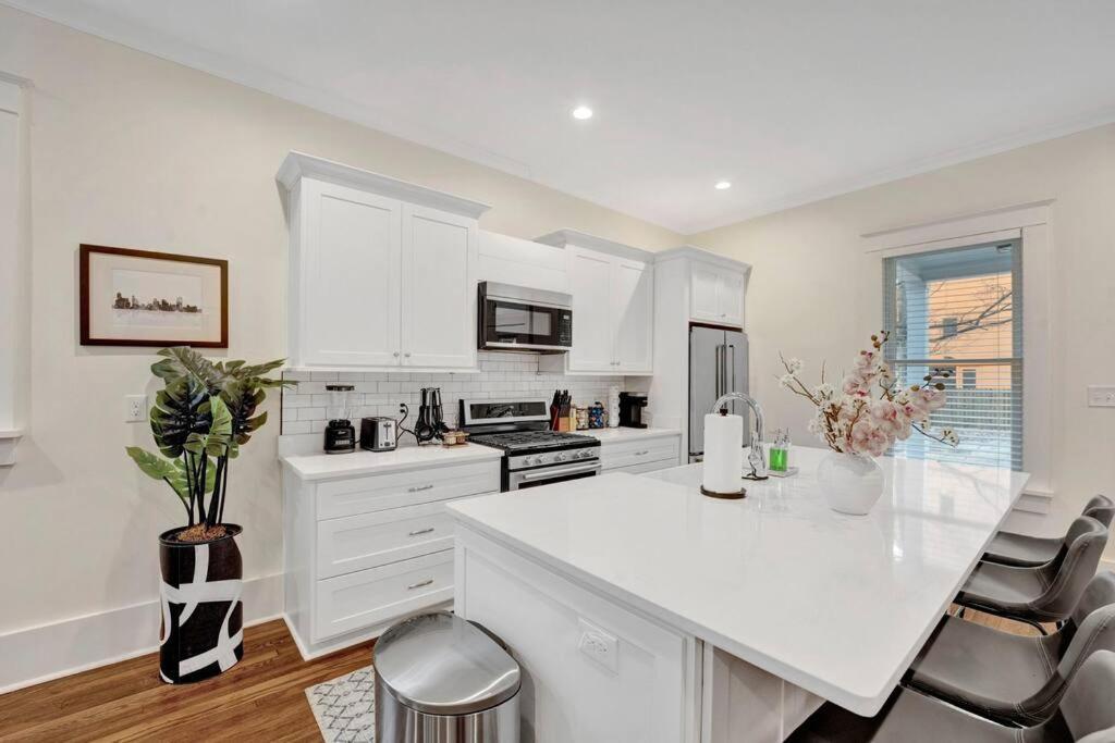 The Victorian - Elegant 3Br Home Near Overton 멤피스 외부 사진